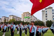爱游戏官网-广厦队员精神抖擞，昂首挺胸向前迈进